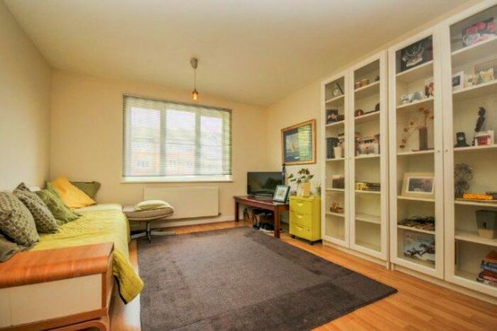 1 Bedroom Flat To Rent In Prospectus Place, South Croydon, CR2