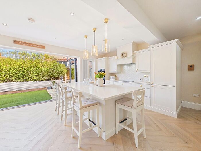 3 Bedroom Semi Detached House For Sale In Ennerdale Gardens, Low Fell, NE9