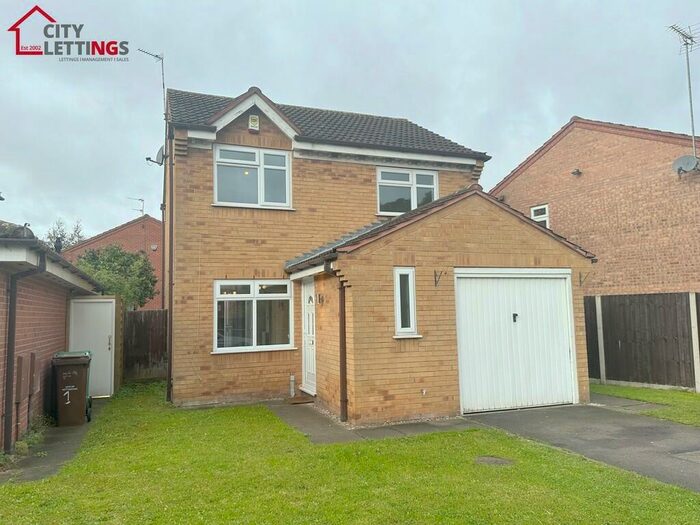 3 Bedroom Detached House To Rent In William Booth Road, NG2