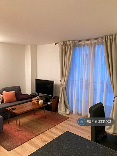 1 Bedroom Flat To Rent In Channel Way, Southampton, SO14