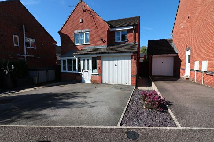 4 Bedroom Detached House To Rent In Church View, Blackwell, DE55