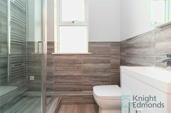 2 Bedroom Flat To Rent In Buckland Road, Maidstone, ME16