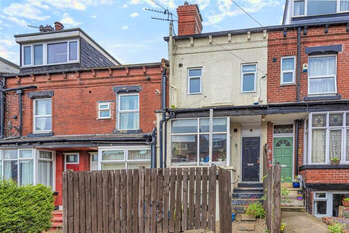 3 Bedroom Terraced House To Rent In Argie Road, Leeds, LS4