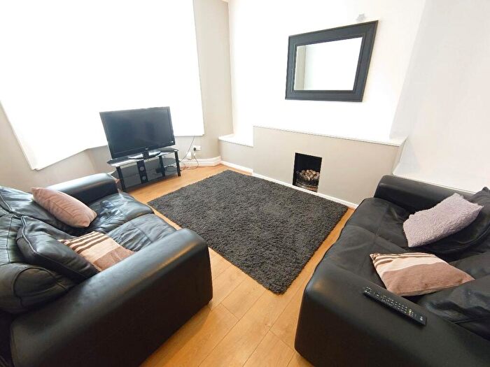 4 Bedroom Terraced House To Rent In Portman Road, L15