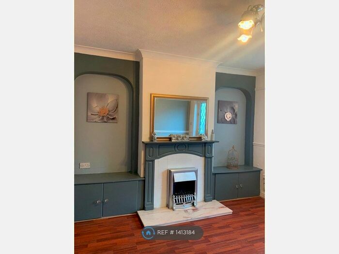 3 Bedroom End Of Terrace House To Rent In Albany Street, Ilkeston, DE7