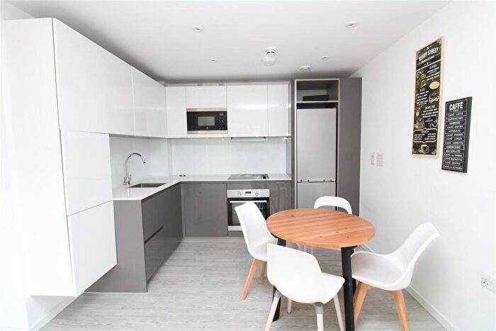 2 Bedroom Flat To Rent In Fleet Street, Brighton, BN1