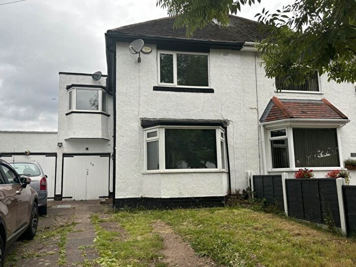 3 Bedroom Property To Rent In Julia Avenue, Erdington, Birmingham, B24