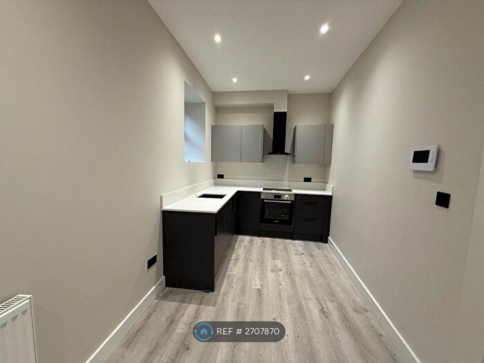 1 Bedroom Flat To Rent In London Road, Sevenoaks, TN13