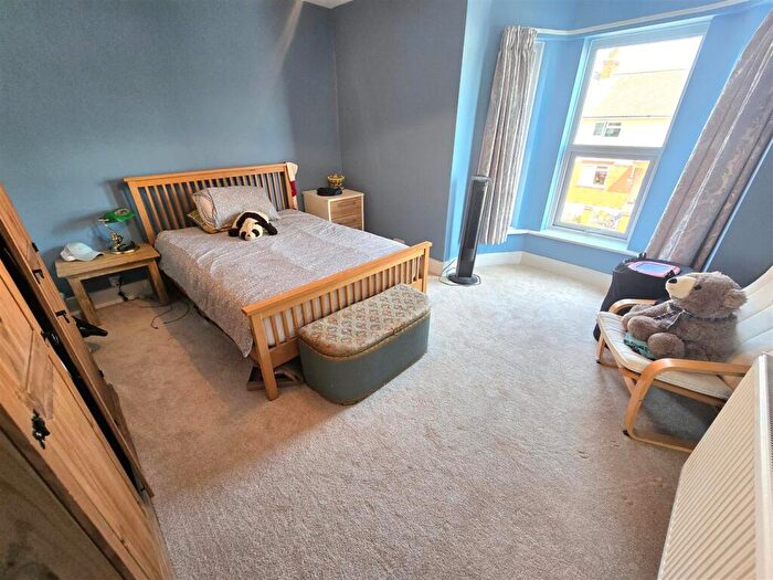 3 Bedroom Terraced House For Sale In Admiralty Road, Great Yarmouth, NR30