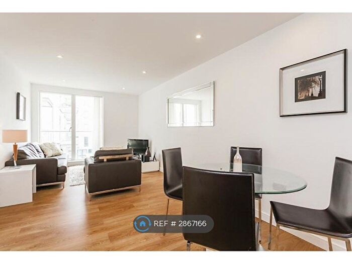 2 Bedroom Flat To Rent In Caspian Wharf, London, E3