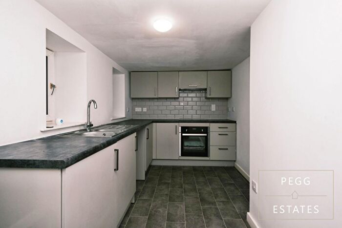 3 Bedroom Block Of Flats For Sale In South Street, Torquay, TQ2