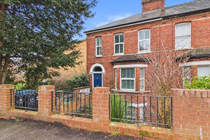 1 Bedroom Apartment To Rent In , Croydon Road, Caterham, Surrey, CR3