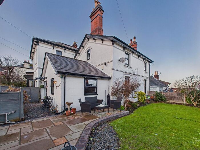 3 Bedroom Semi Detached House For Sale In Newtown Road, Malvern, WR14