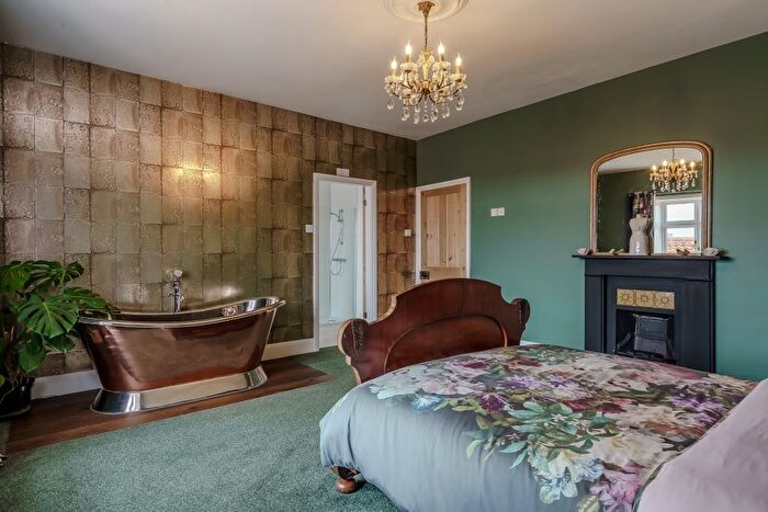 5 Bedroom Detached House For Sale In Corton, Suffolk, NR32