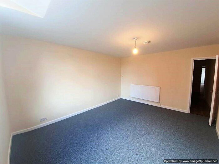 2 Bedroom Flat To Rent In West St, CW1