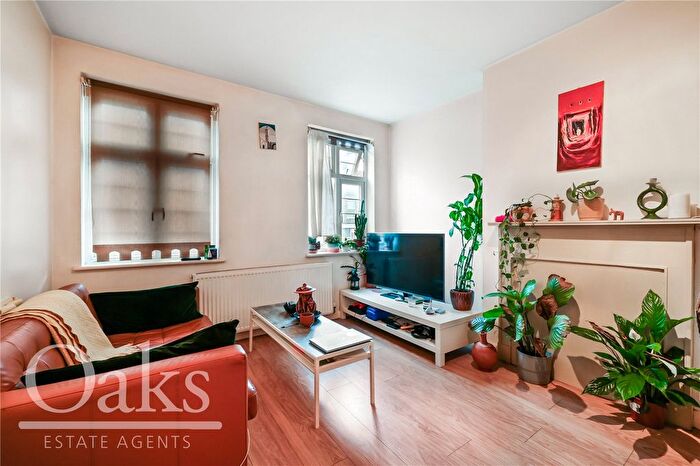 1 Bedroom Flat To Rent In Streatham Green, Streatham High Road, London, SW16