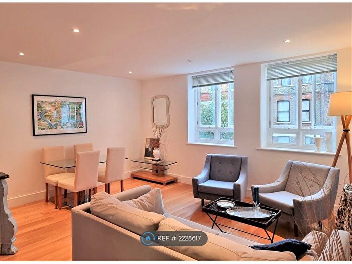 1 Bedroom Flat To Rent In Old South Lambeth Road, London, SW8