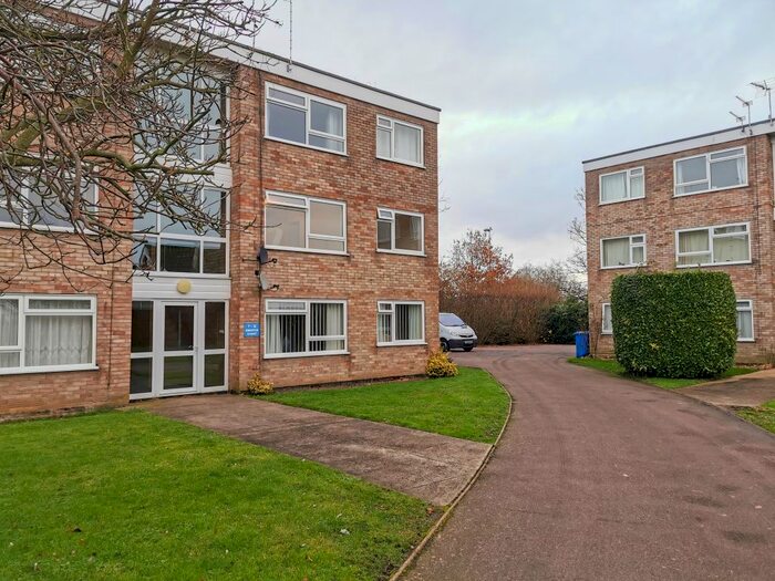 1 Bedroom Flat To Rent In Kingston Court, Beccles, Suffolk NR34