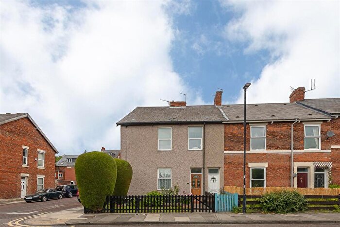 1 Bedroom Flat For Sale In South View West, Heaton, Newcastle Upon Tyne, NE6