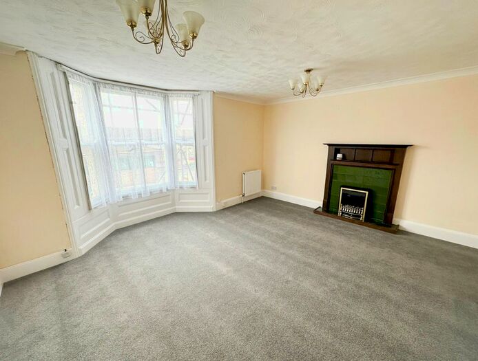 3 Bedroom Flat To Rent In Nelson Court, Old Nelson Street, Lowestoft, NR32
