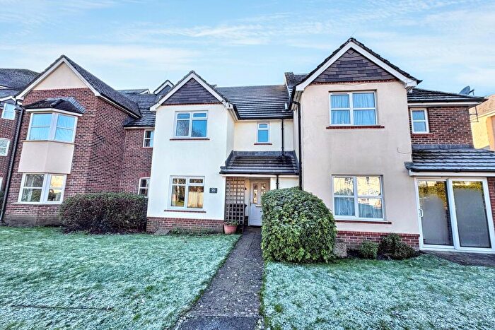 3 Bedroom Terraced House For Sale In Verwood, BH31