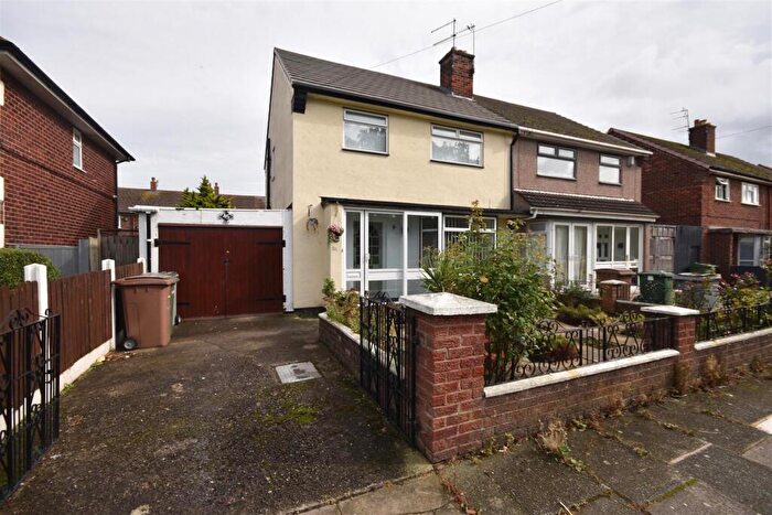 3 Bedroom Property To Rent In Ivy Lane, Moreton, CH46