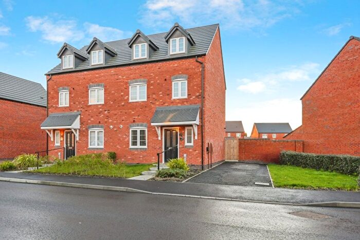 4 Bedroom Town House For Sale In Robinson Way, Rugeley, WS15
