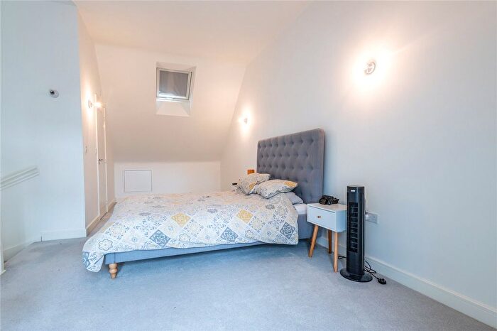 3 Bedroom End Of Terrace House For Sale In Ketley Park Road, Ketley, Telford, Shropshire, TF1