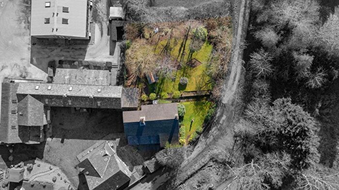 4 Bedroom Detached House For Sale In Pool Farm, Pool Lane, Lymm, WA13