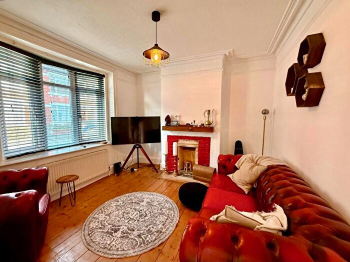 2 Bedroom Terraced House For Sale In Ripley Road, Old Town, Swindon, SN1