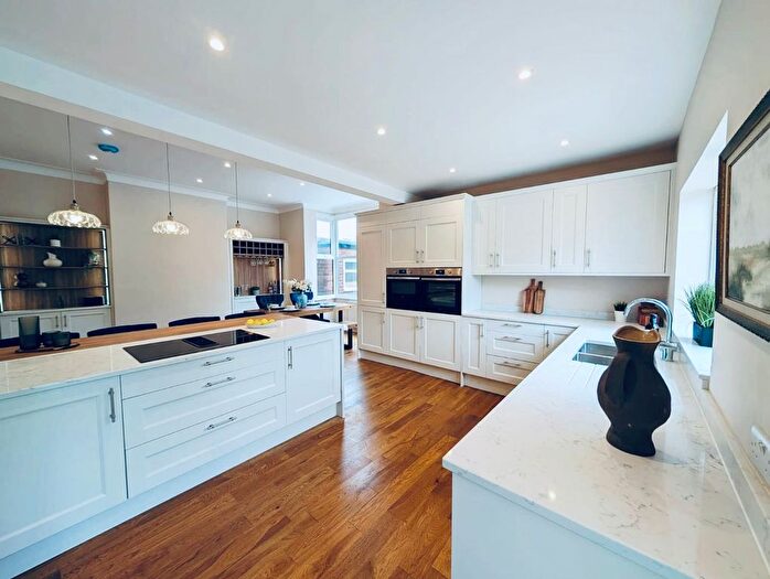 4 Bedroom Semi-detached House For Sale In Sunderland Road, South Shields, NE34