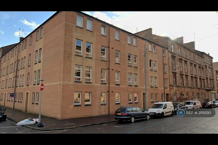 2 Bedroom Flat To Rent In Dover Street, Glasgow, G3