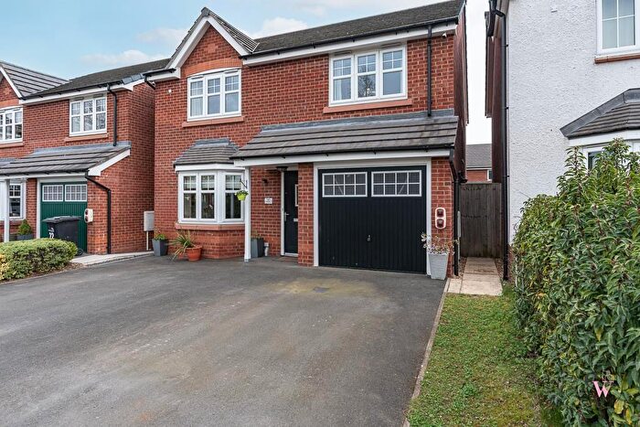 4 Bedroom Detached House For Sale In Croxton Lane, Middlewich, CW10