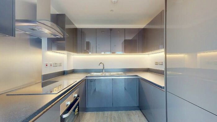 1 Bedroom Flat For Sale In Huntington House, Broadwater Road, Welwyn Garden City, AL7