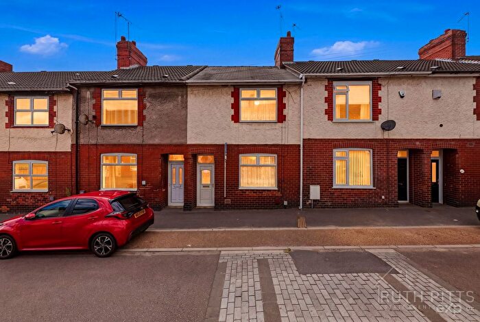 3 Bedroom Terraced House For Sale In Wesley Street, South Elmsall, WF9