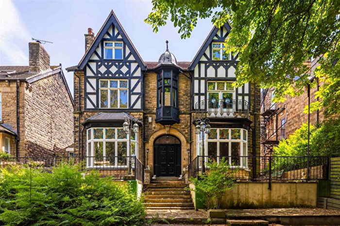 10 Bedroom Detached House For Sale In Wetherby Road, Roundhay, LS8