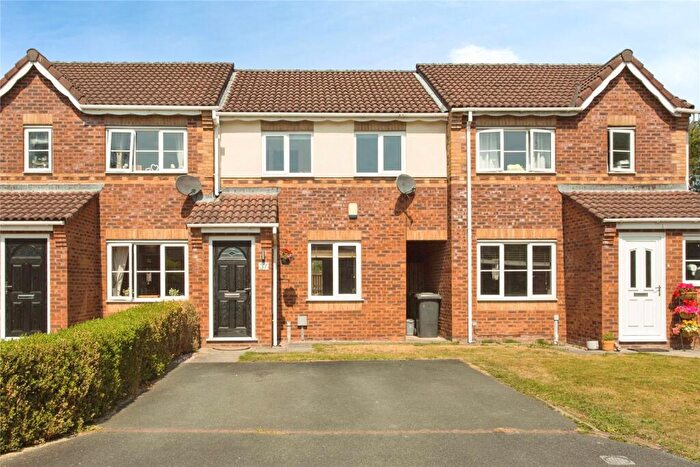 3 Bedroom Terraced House For Sale In Dunnock Lane, Preston, Lancashire, PR4