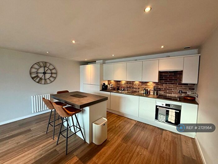 1 Bedroom Flat To Rent In Stobcross Street, Glasgow, G3