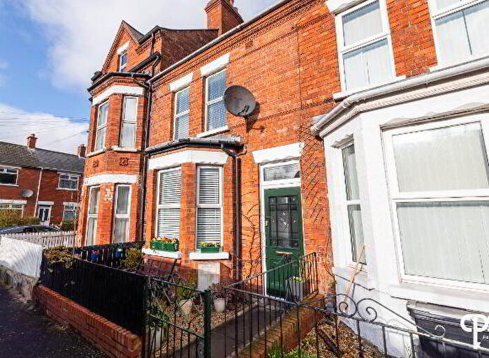 2 Bedroom Mid Terraced House For Sale In Ulsterville Gardens, Belfast, BT9