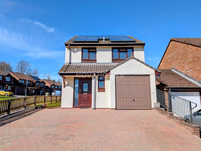 3 Bedroom Detached House For Sale In Spring Park, Woolwell, PL6