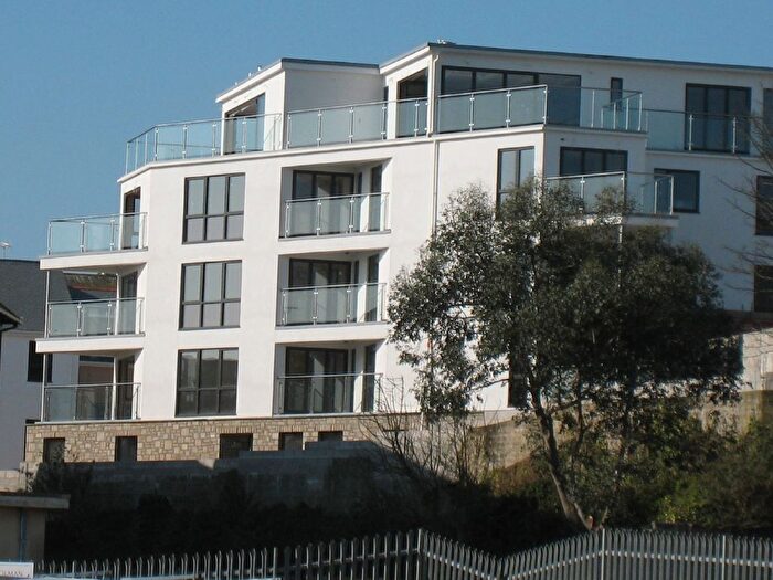 2 Bedroom Flat To Rent In Jennings Street, Penzance, TR18