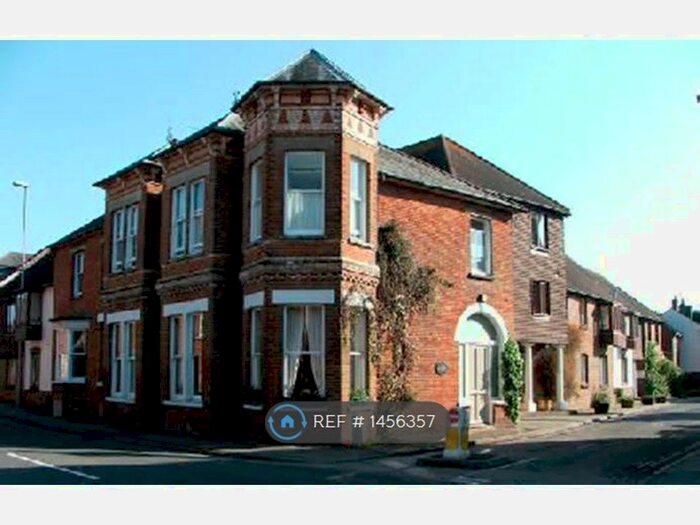 1 Bedroom Flat To Rent In Chapel Lane, Wimborne, BH21