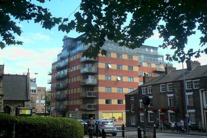 2 Bedroom Flat To Rent In St. Swithins Square, Lincoln LN2