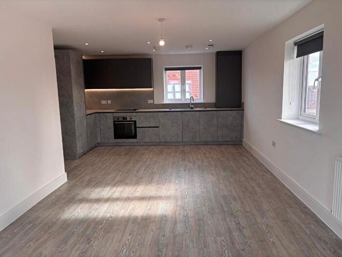 2 Bedroom Apartment To Rent In Thackerey Crescent, Milton Keynes, Buckinghamshire, MK4