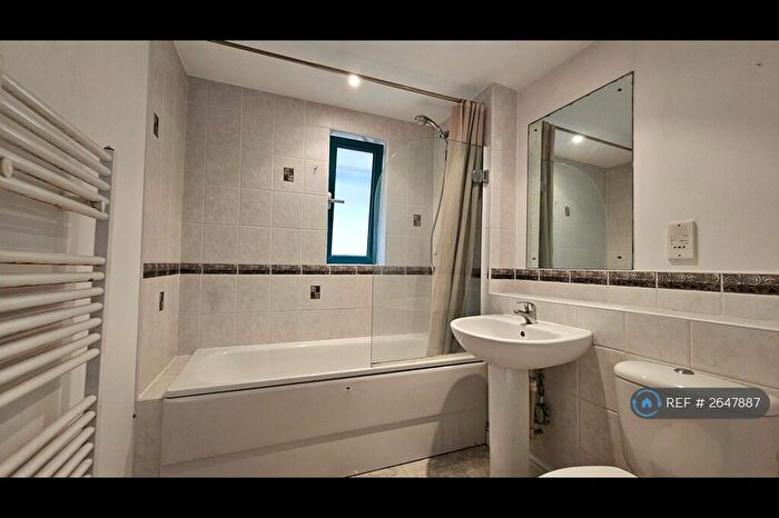 2 Bedroom Flat To Rent In Citygate, Cambridge, CB4