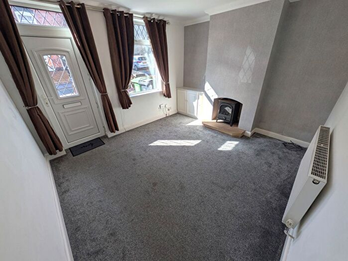 3 Bedroom Terraced House To Rent In Park Street, Heanor, DE75