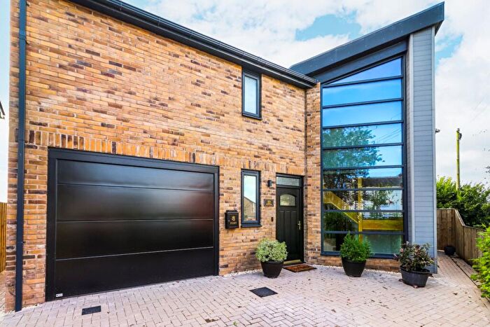 4 Bedroom Detached House For Sale In Furlong View, Carlisle, CA2