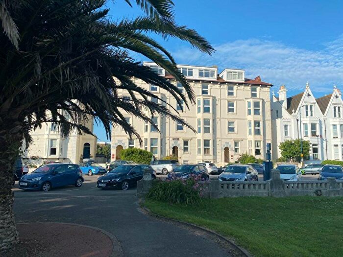 1 Bedroom Flat To Rent In Balmoral Court, Southsea, PO5