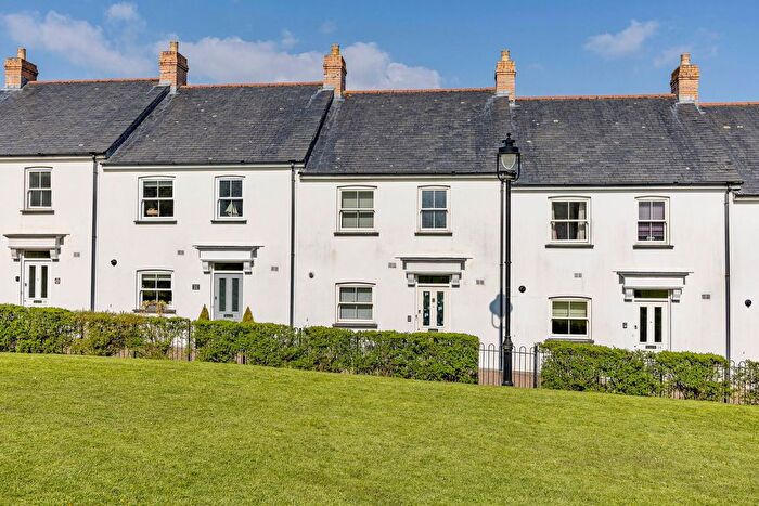 3 Bedroom Town House For Sale In The Green, St Austell, PL25