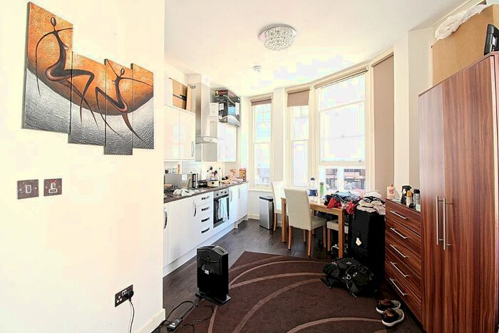 Studio To Rent In Bishops Gate, Liverpool Street, EC2M